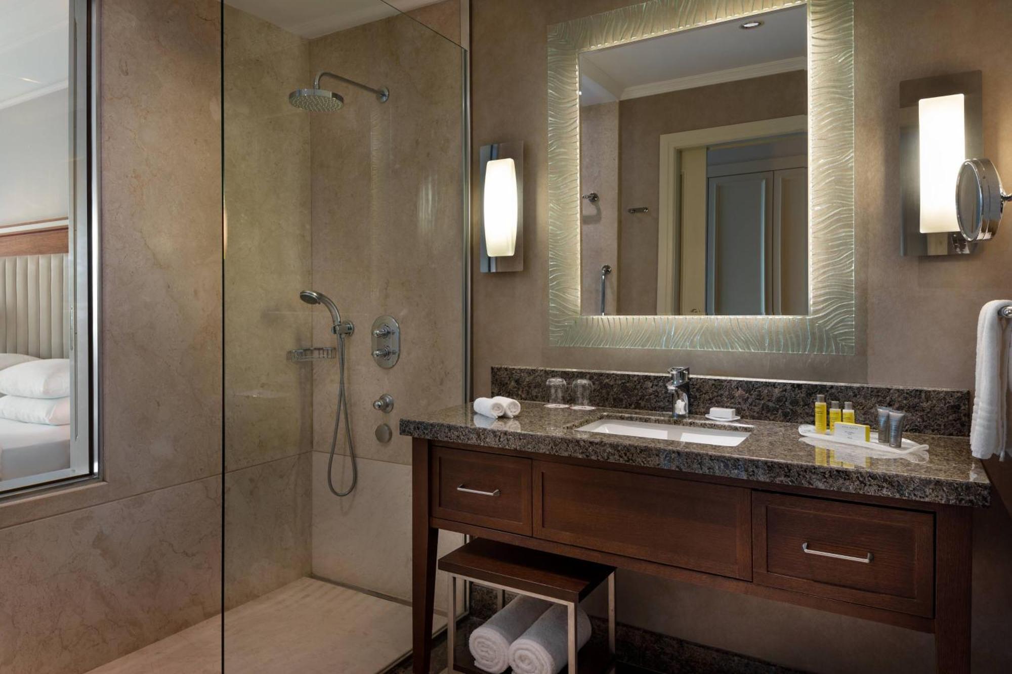 Istanbul Marriott Hotel Asia Zewnętrze zdjęcie